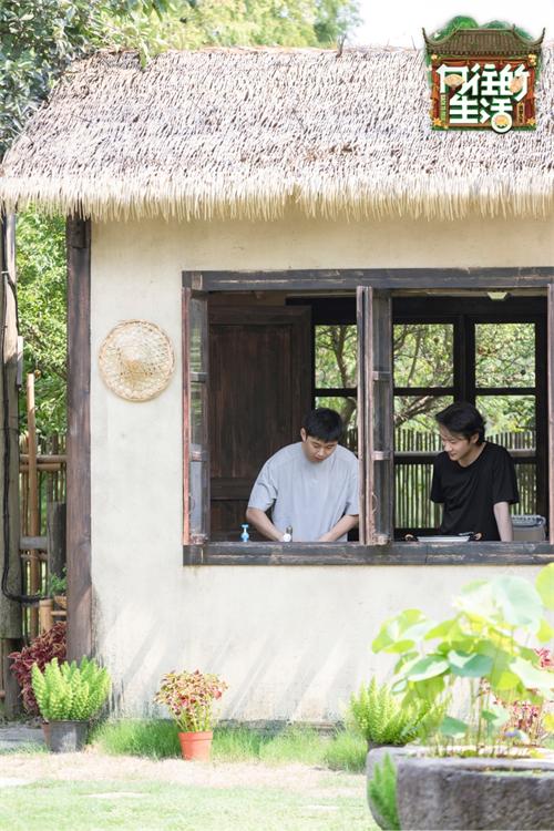 1760933358882692.jpg 6.jpg